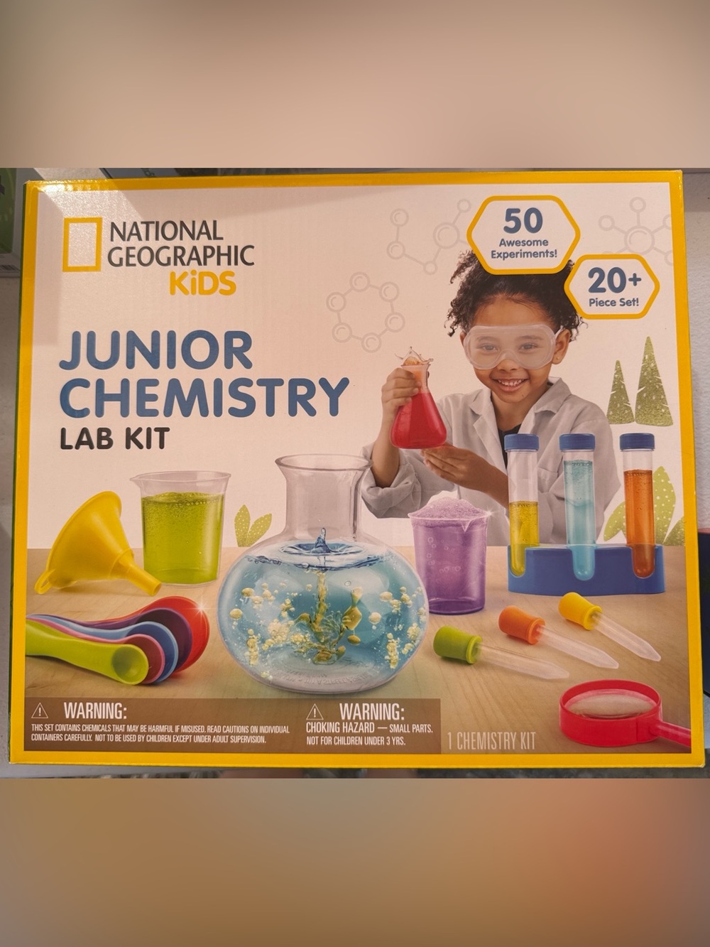 NEW! National Geographic Kids Junior Chemistry Kit - Blue Purple Red Yellow Gree